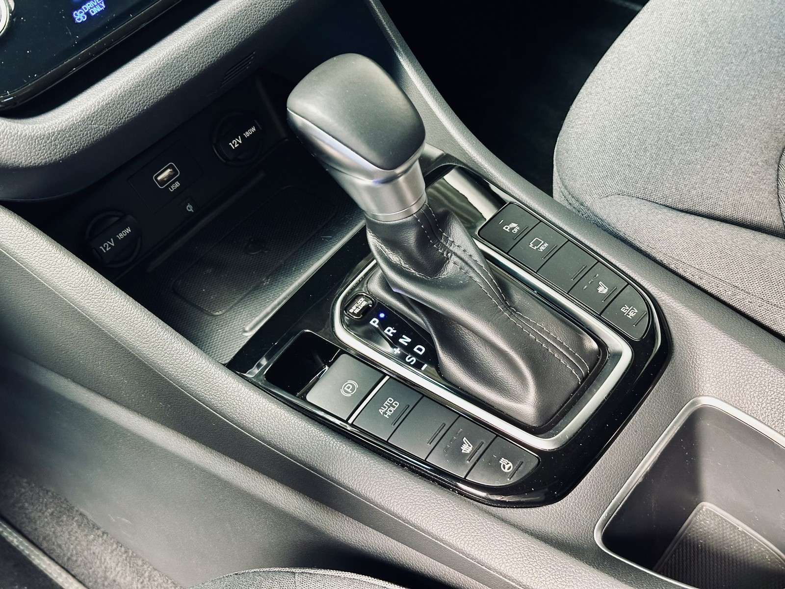 Fahrzeugbild eines Hyundai IONIQ