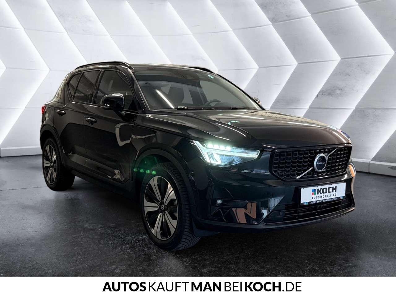 Fahrzeugbild eines Volvo XC40