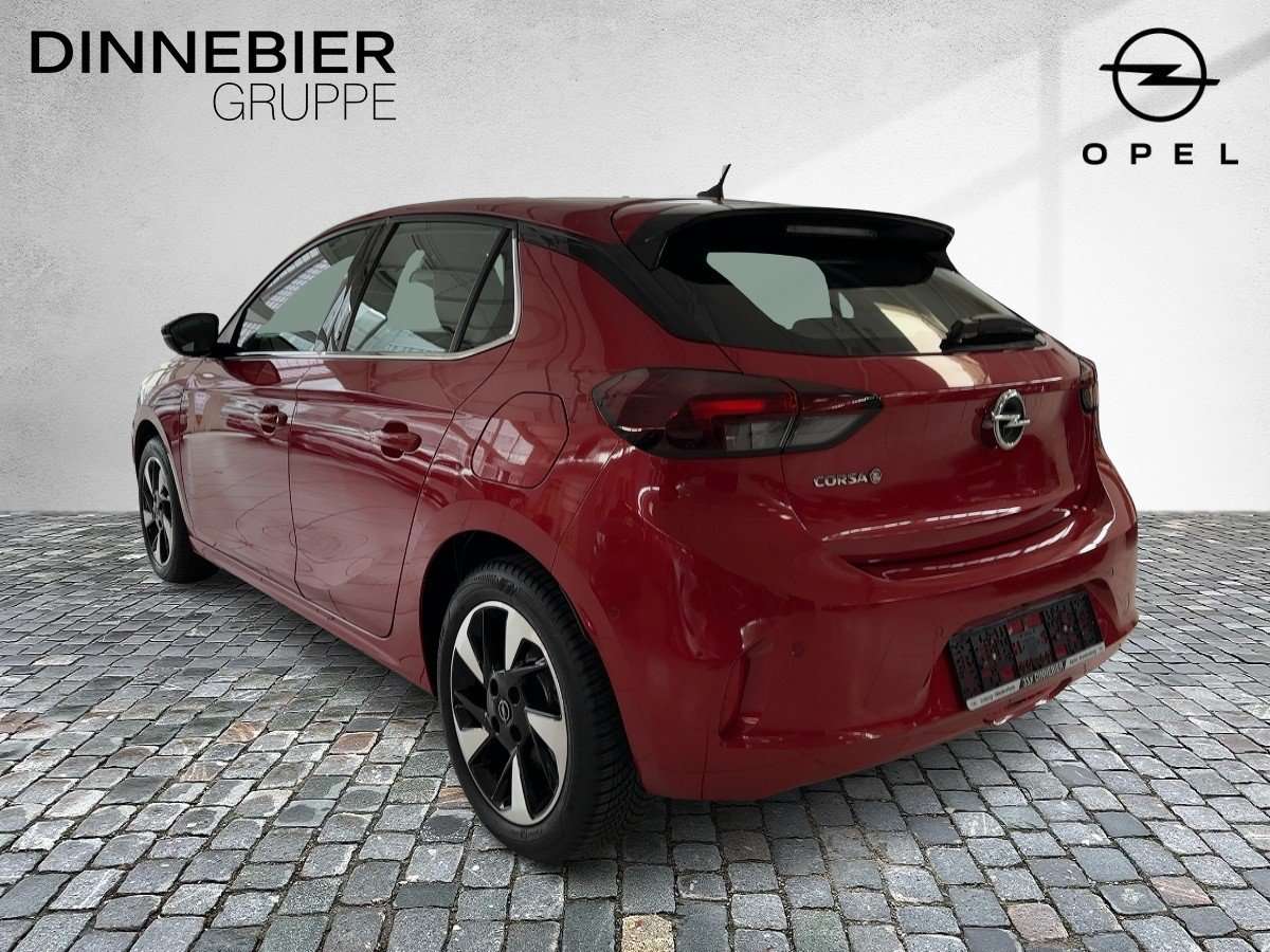 Fahrzeugbild eines Opel Corsa