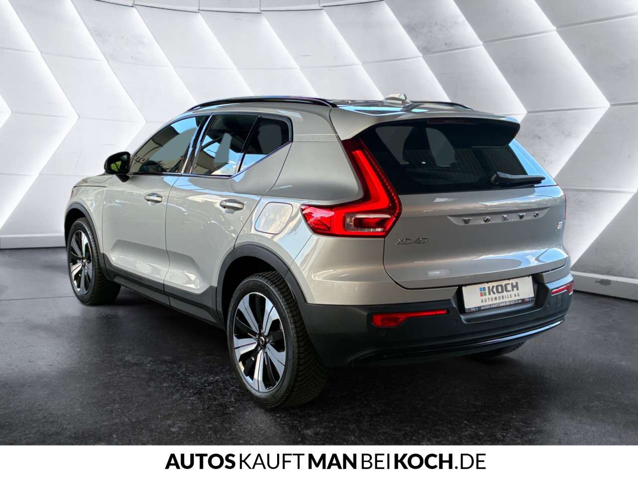 Fahrzeugbild eines Volvo XC40