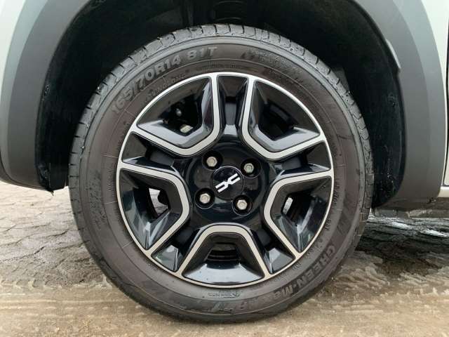 Fahrzeugbild eines Dacia Spring