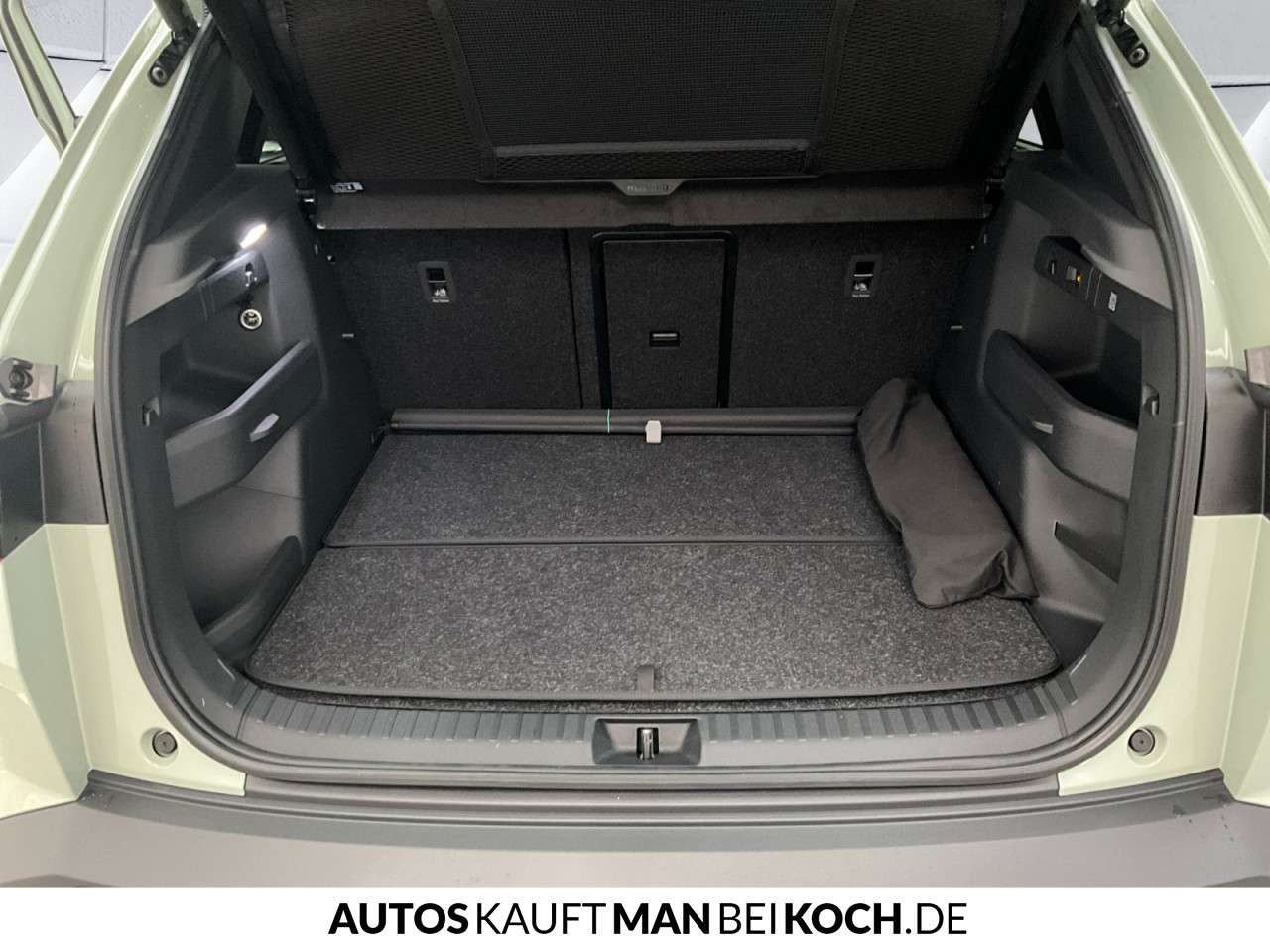 Fahrzeugbild eines Skoda ELROQ