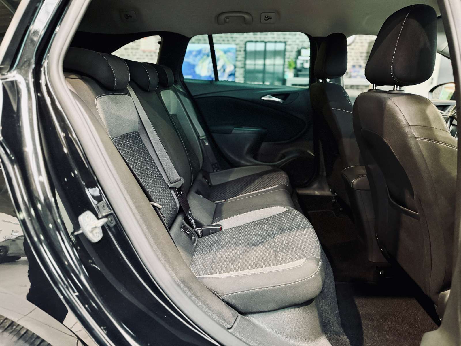 Fahrzeugbild eines Opel Astra