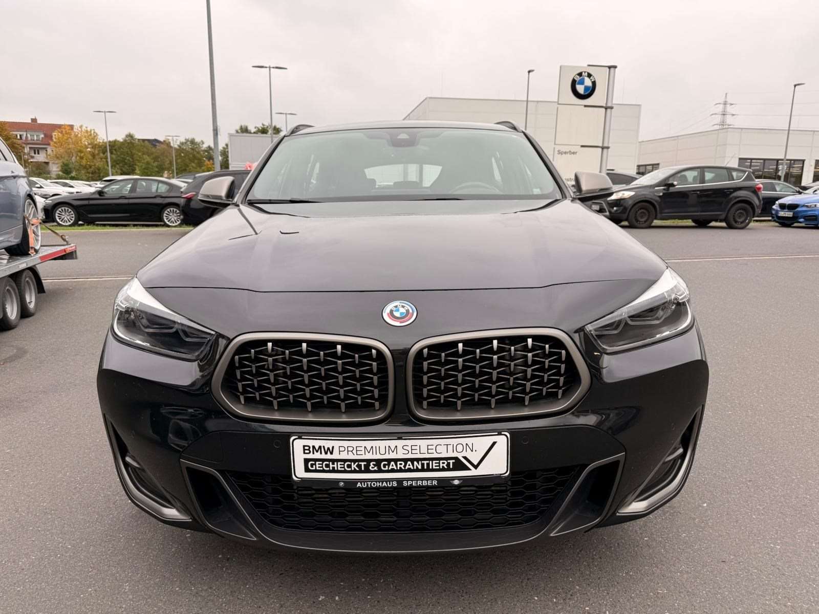 Fahrzeugbild eines BMW X2