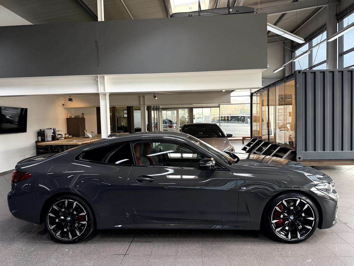 Fahrzeugbild eines BMW 4er-Reihe