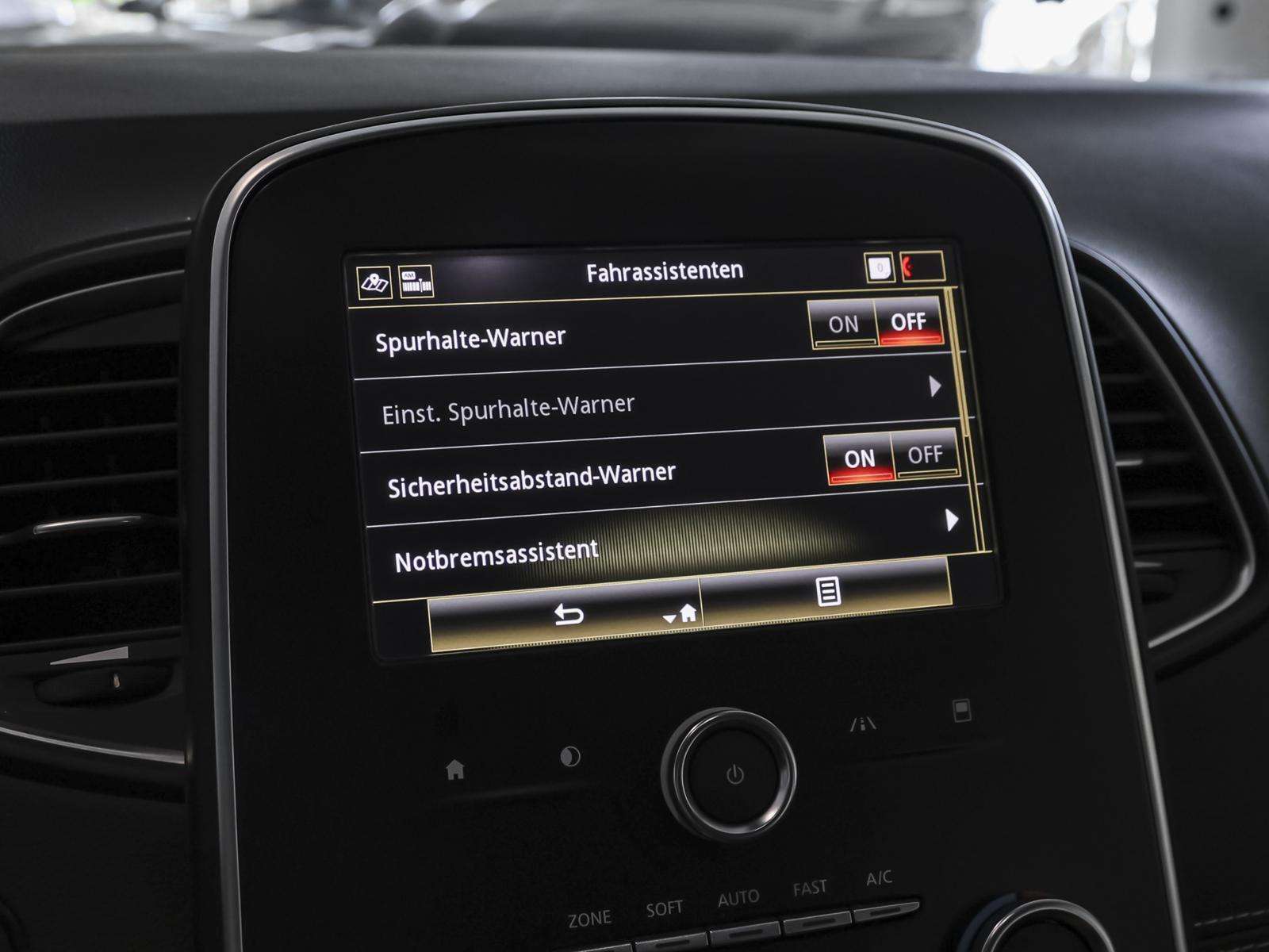Fahrzeugbild eines Renault Scénic