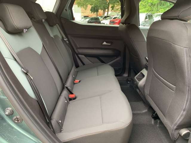 Fahrzeugbild eines Dacia Duster