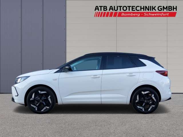 Fahrzeugbild eines Opel Grandland X