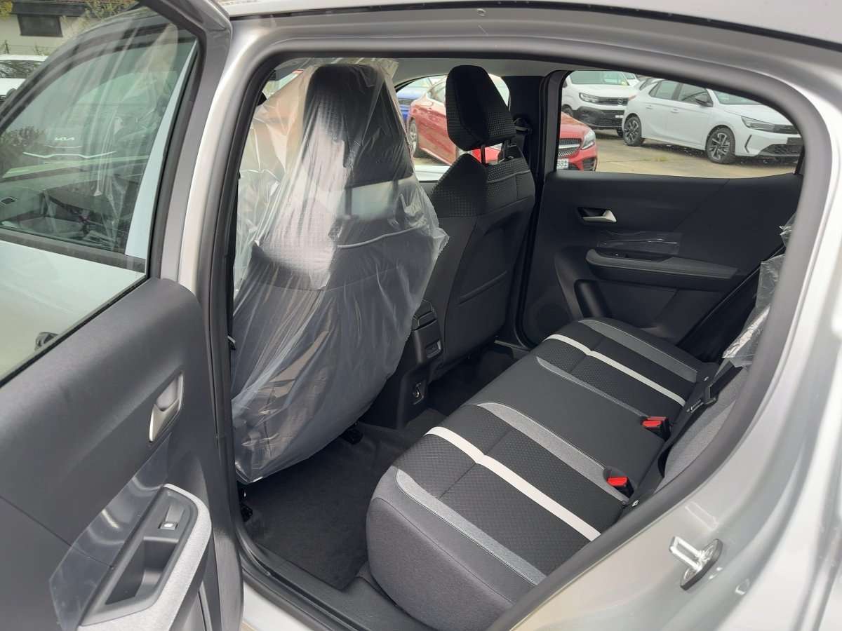 Fahrzeugbild eines Opel Frontera