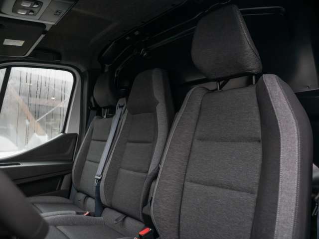 Fahrzeugbild eines Nissan Interstar