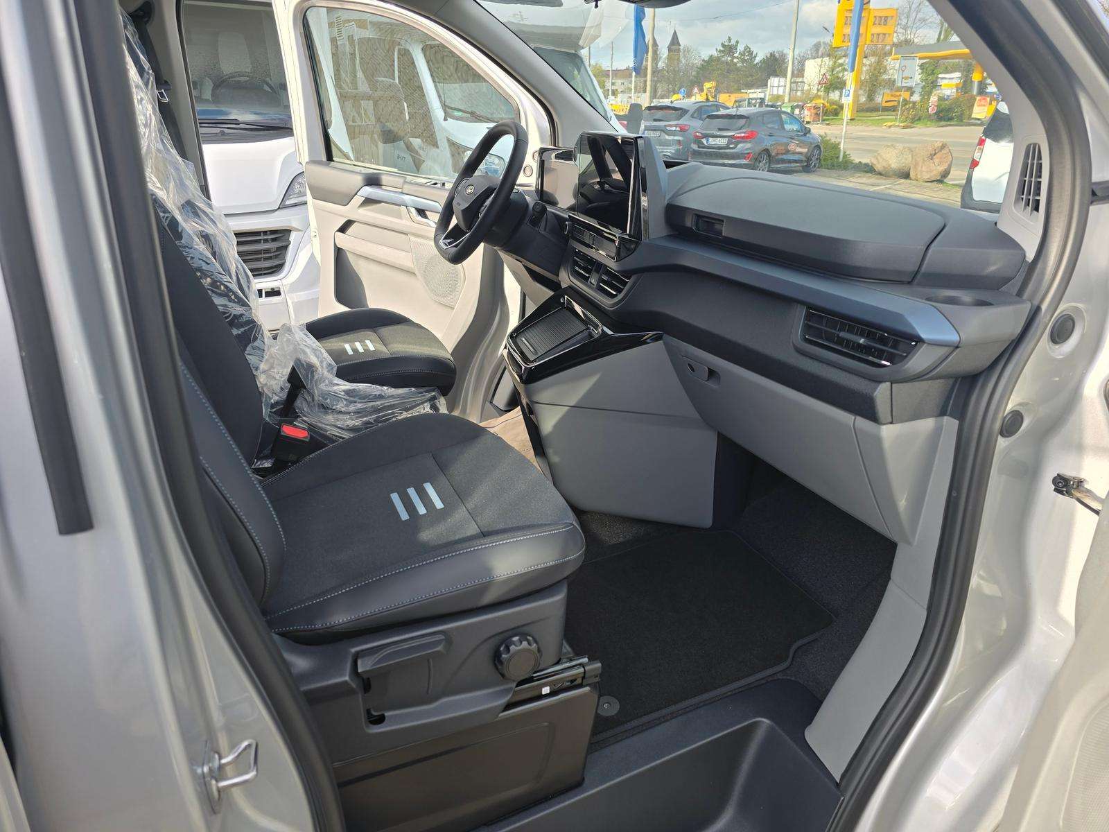 Fahrzeugbild eines Ford Tourneo Custom