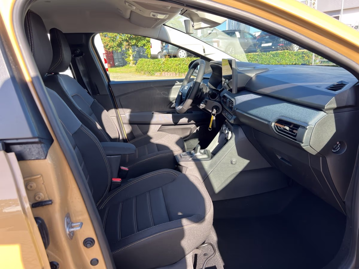 Fahrzeugbild eines Dacia Sandero