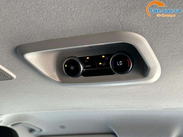 Fahrzeugbild eines Volkswagen Caravelle