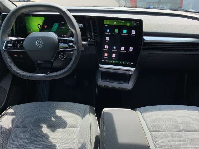 Fahrzeugbild eines Renault Scenic E-TECH