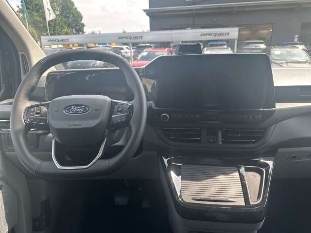 Fahrzeugbild eines Ford Tourneo Custom