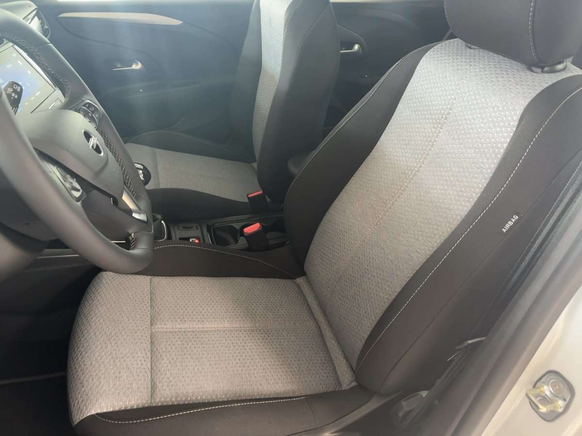 Fahrzeugbild eines Opel Corsa