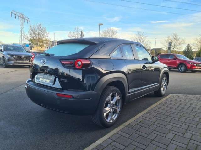 Fahrzeugbild eines Mazda MX-30