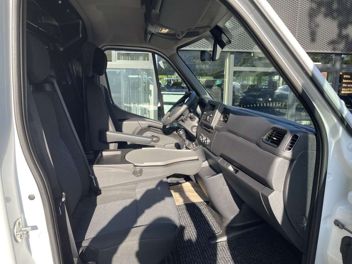 Fahrzeugbild eines Renault Master