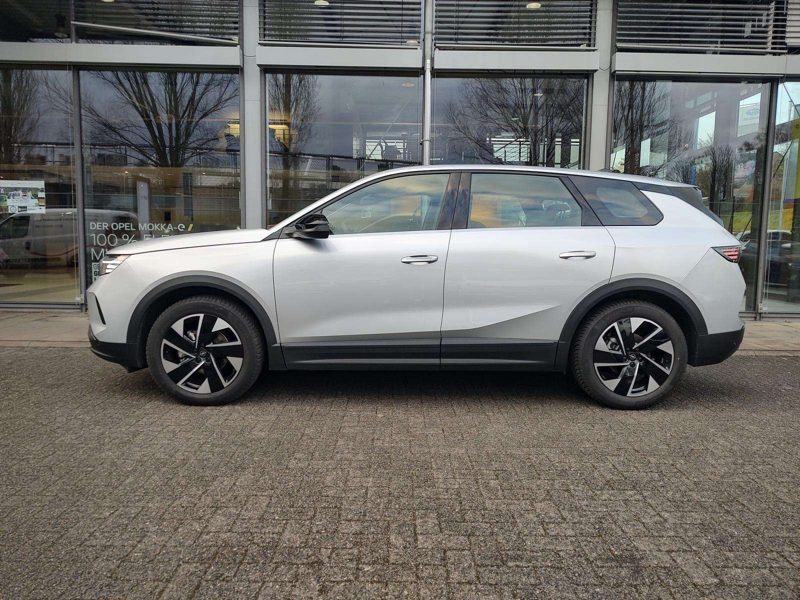 Fahrzeugbild eines Opel Grandland X