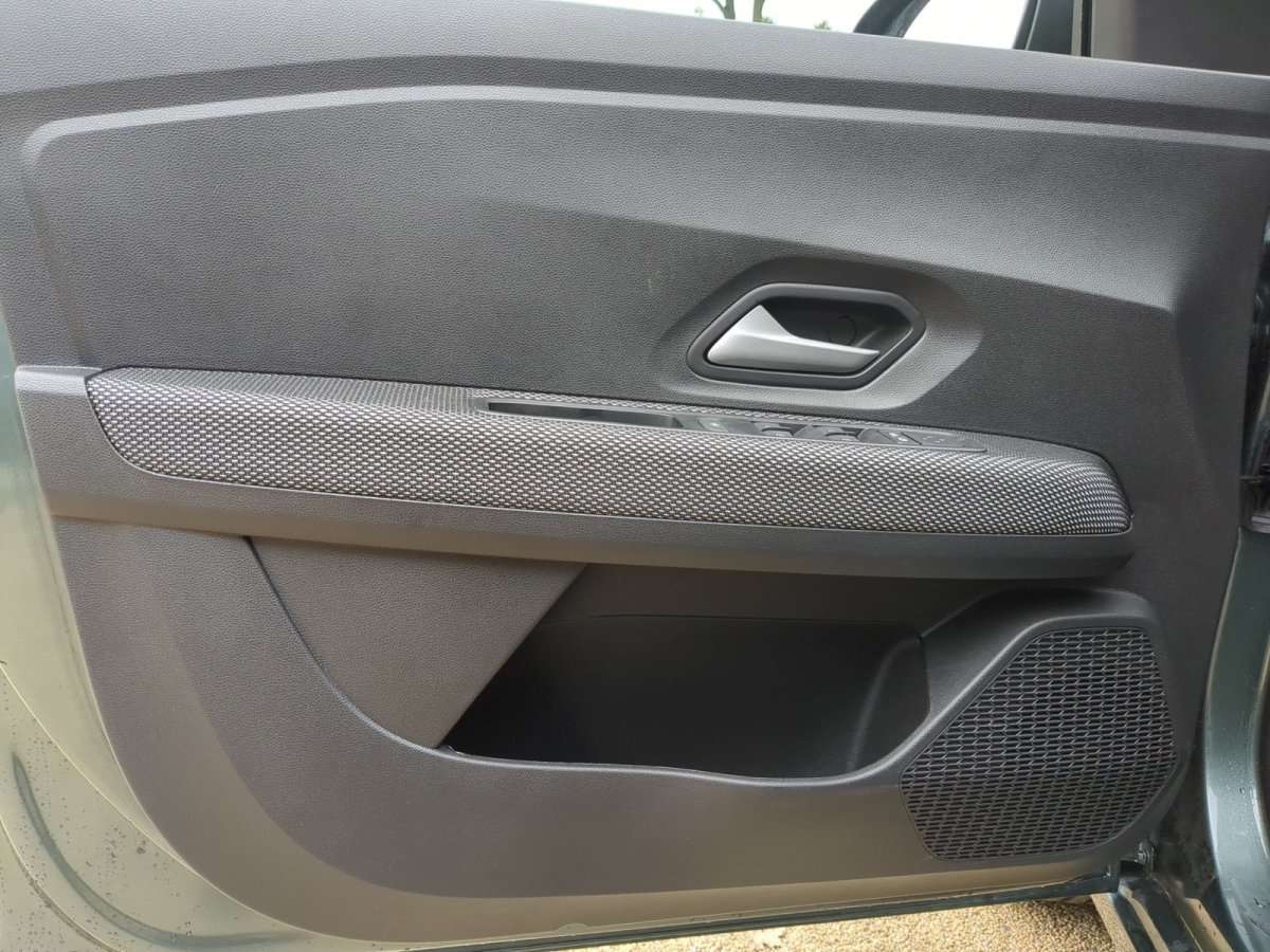 Fahrzeugbild eines Dacia Sandero