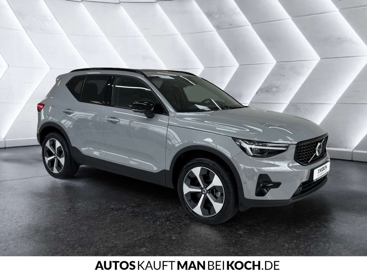 Fahrzeugbild eines Volvo XC40