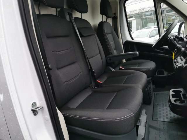 Fahrzeugbild eines Opel Movano