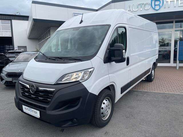 Fahrzeugbild eines Opel Movano