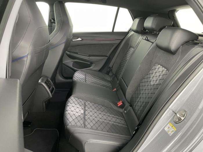 Fahrzeugbild eines Volkswagen Golf
