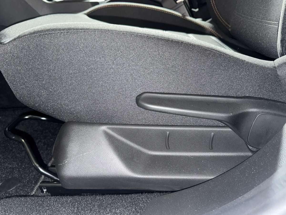 Fahrzeugbild eines Dacia Sandero