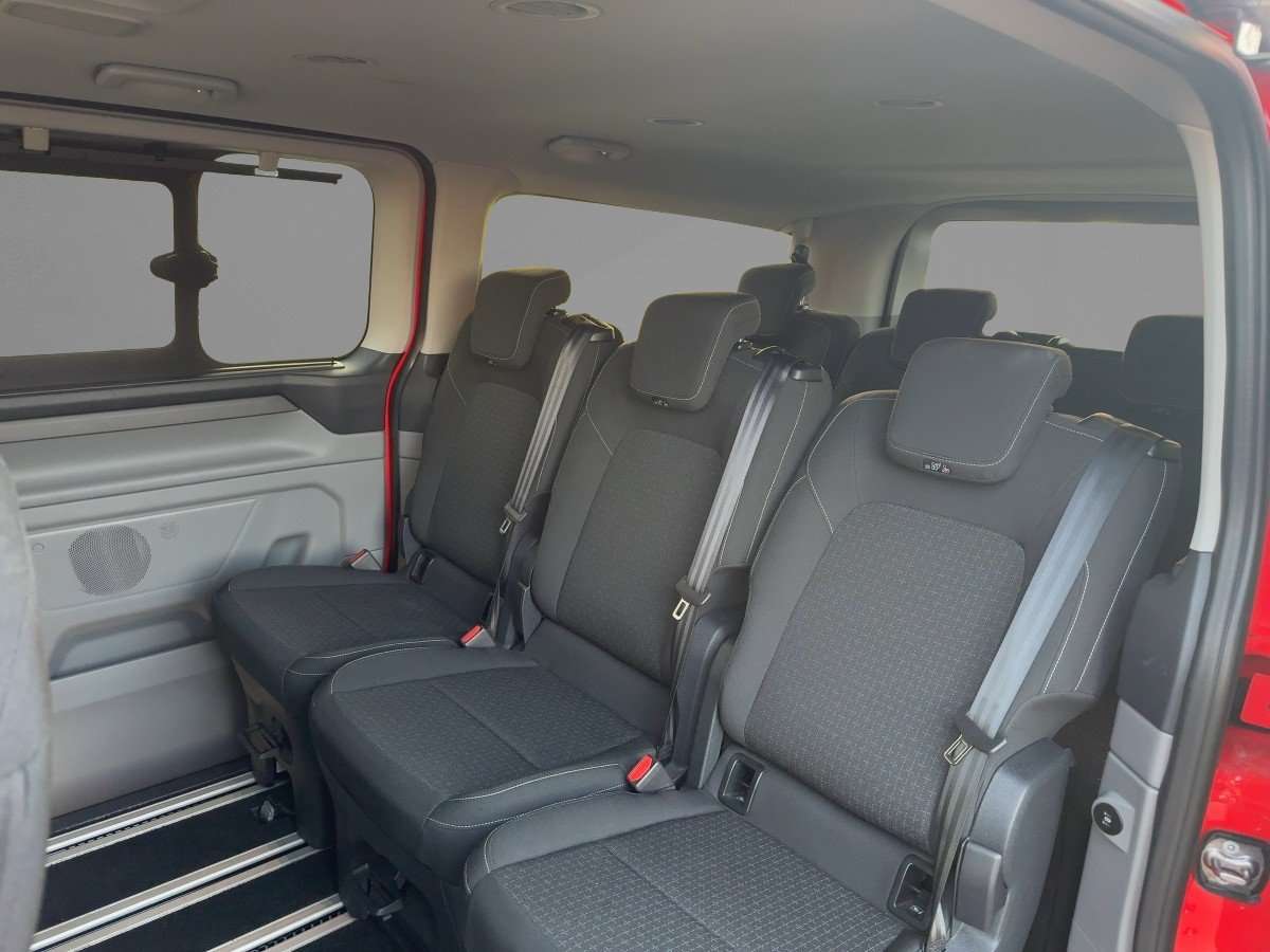 Fahrzeugbild eines Ford Tourneo Custom