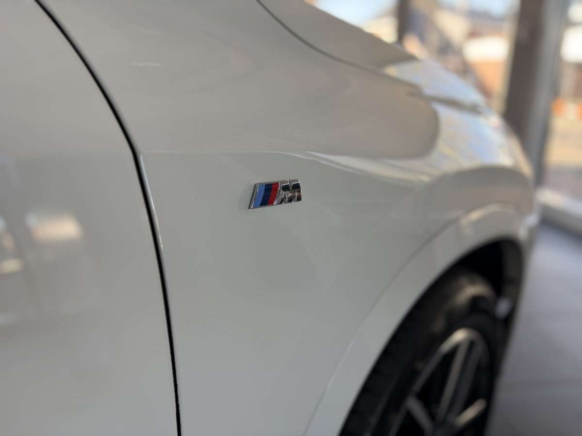 Fahrzeugbild eines BMW iX1