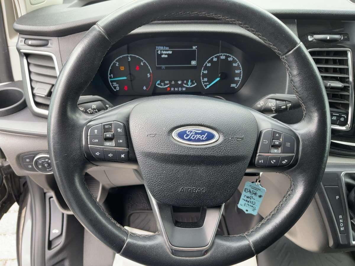Fahrzeugbild eines Ford Transit Custom