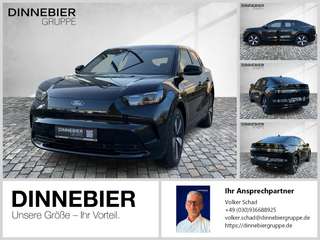 Schräge Frontansicht auf einen Ford Capri , freigestellt