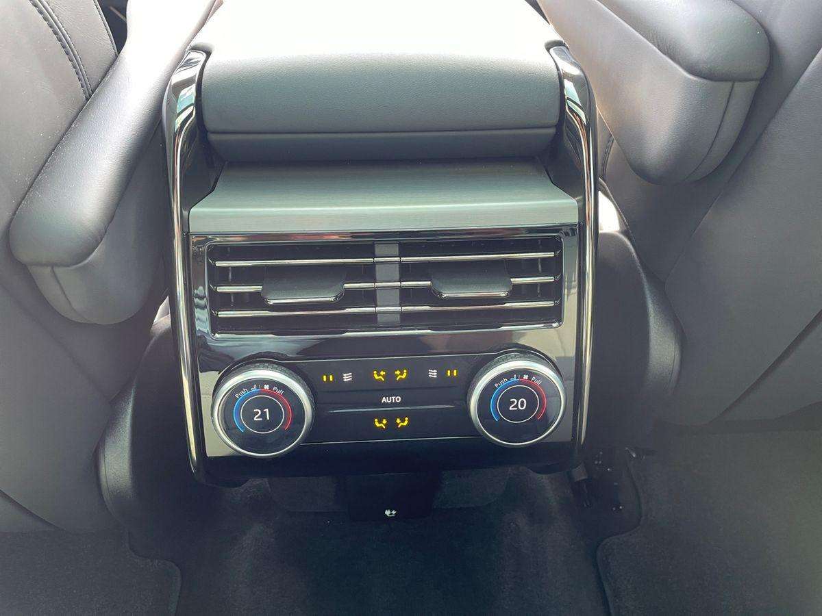 Fahrzeugbild eines Land Rover Range Rover Sport