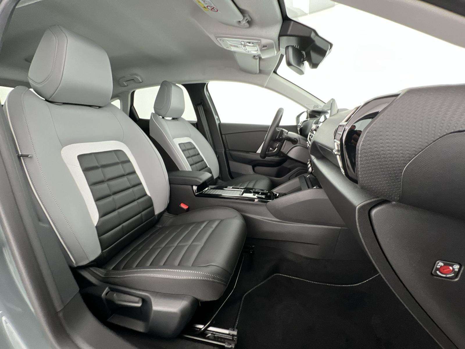 Fahrzeugbild eines Citroën C4