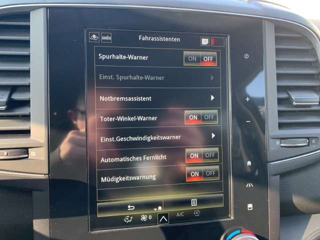 Fahrzeugbild eines Renault Koleos