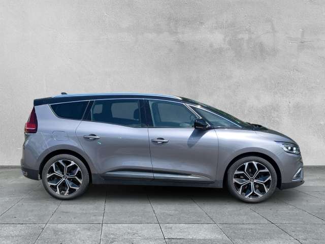 Fahrzeugbild eines Renault Grand Scénic