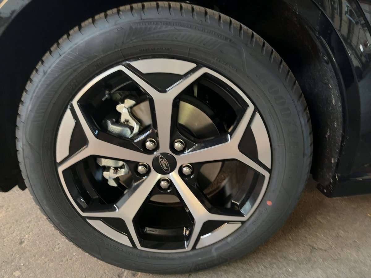 Fahrzeugbild eines Ford Puma