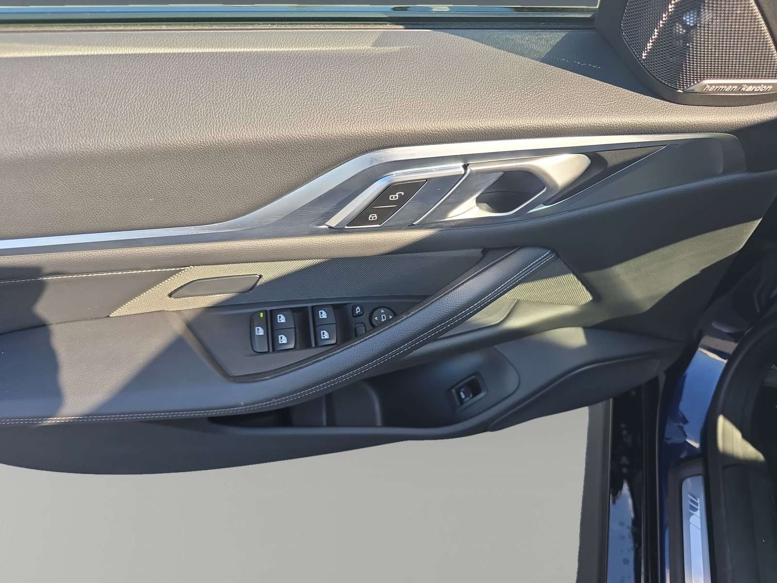 Fahrzeugbild eines BMW i4