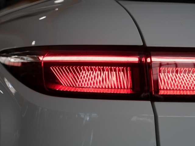 Fahrzeugbild eines Renault Megane E-TECH