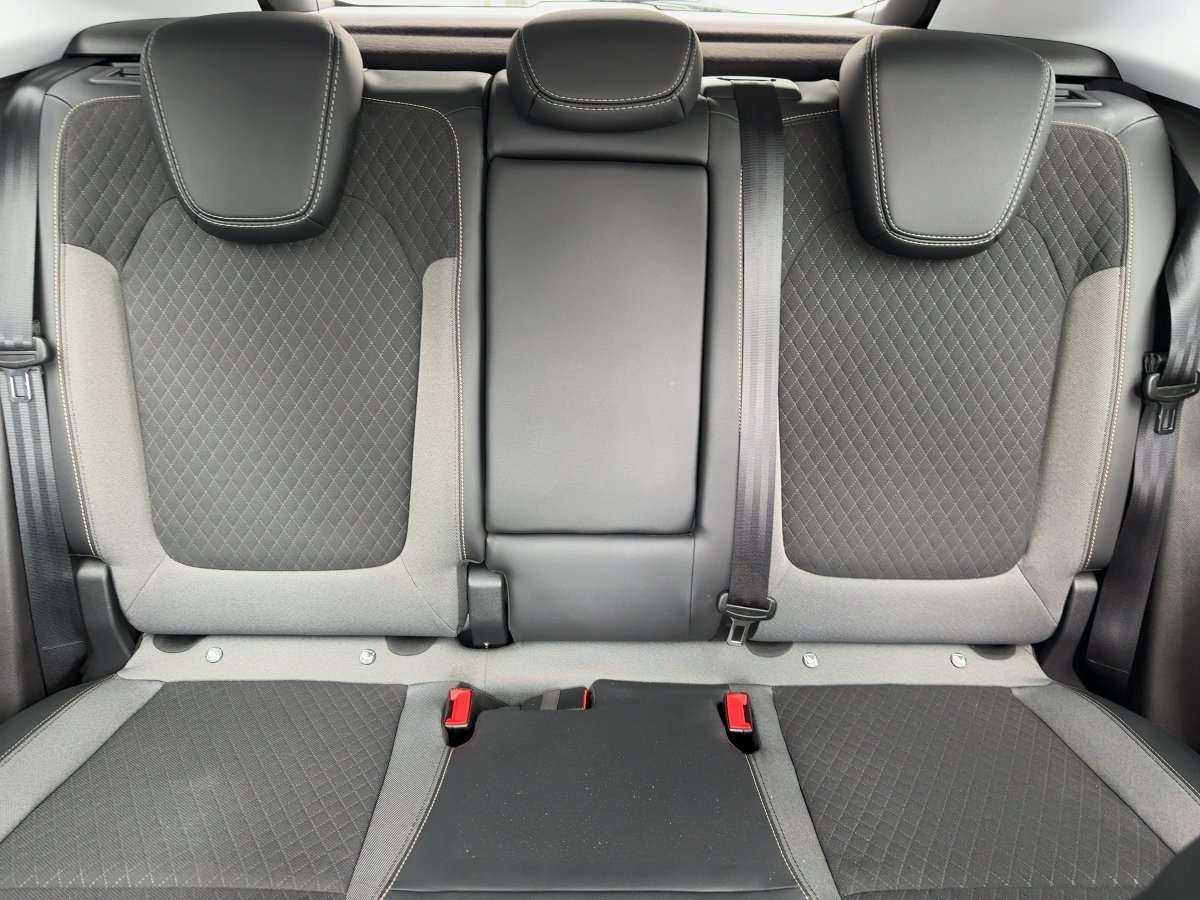 Fahrzeugbild eines Opel Grandland X