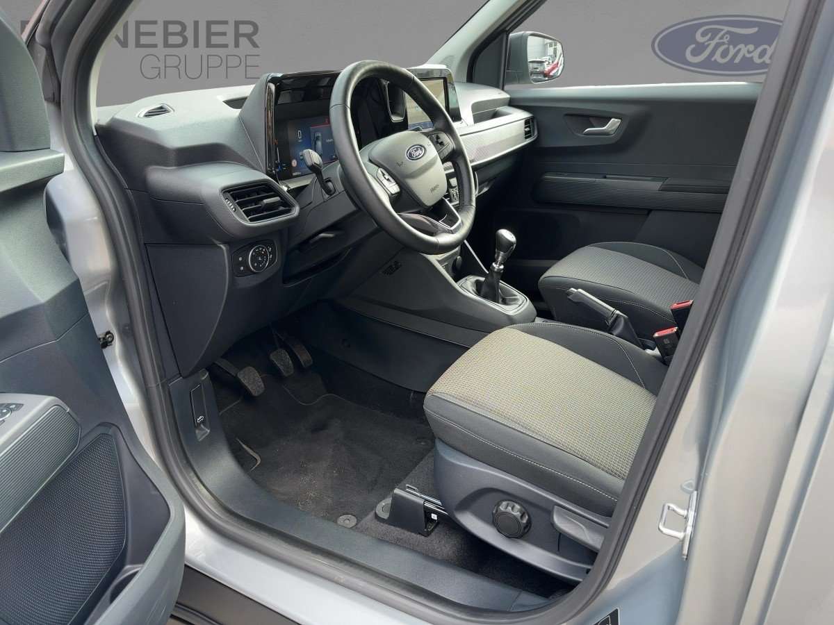 Fahrzeugbild eines Ford Tourneo Courier