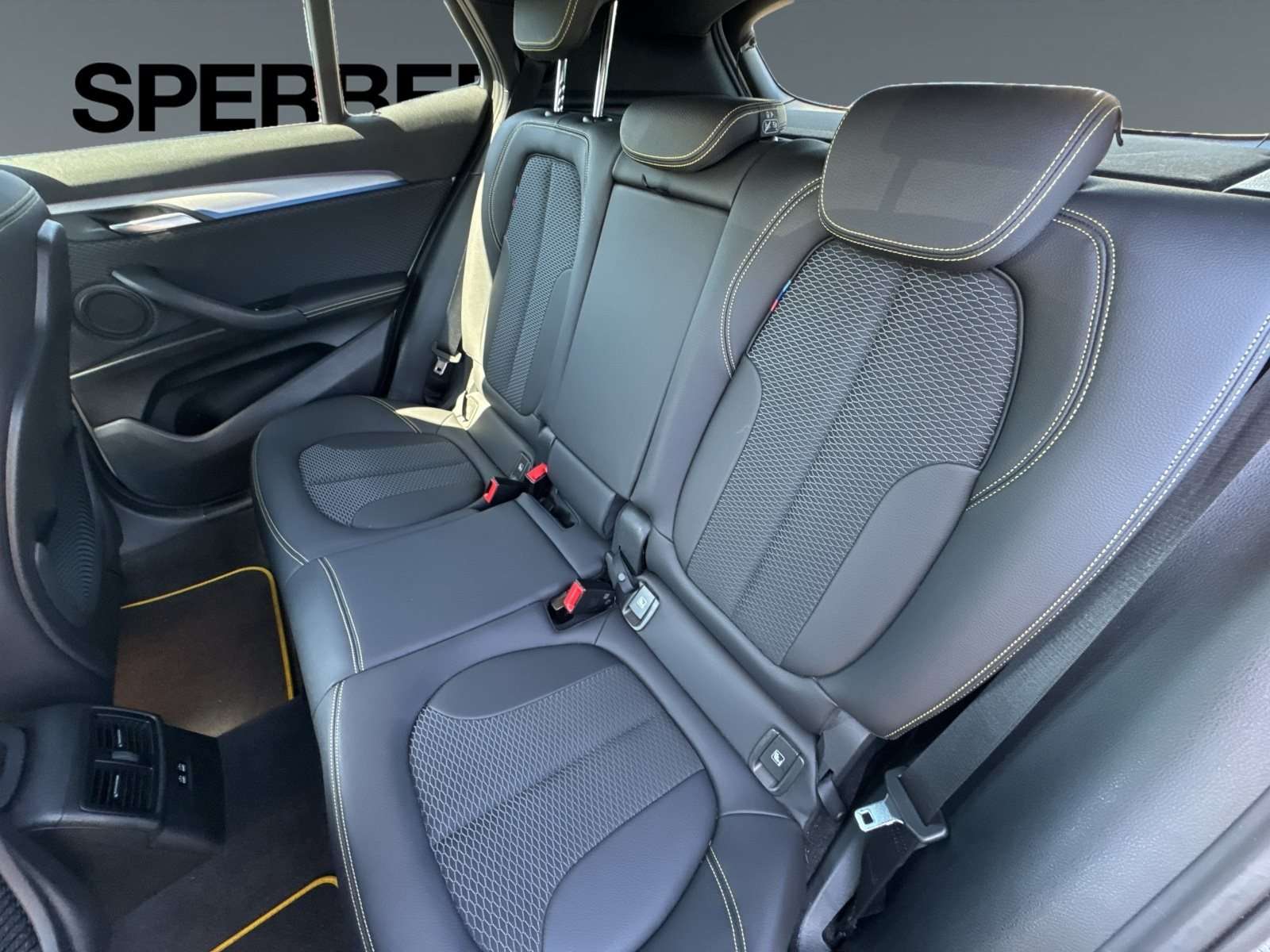 Fahrzeugbild eines BMW X2