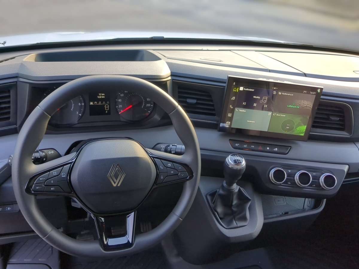 Fahrzeugbild eines Renault Master
