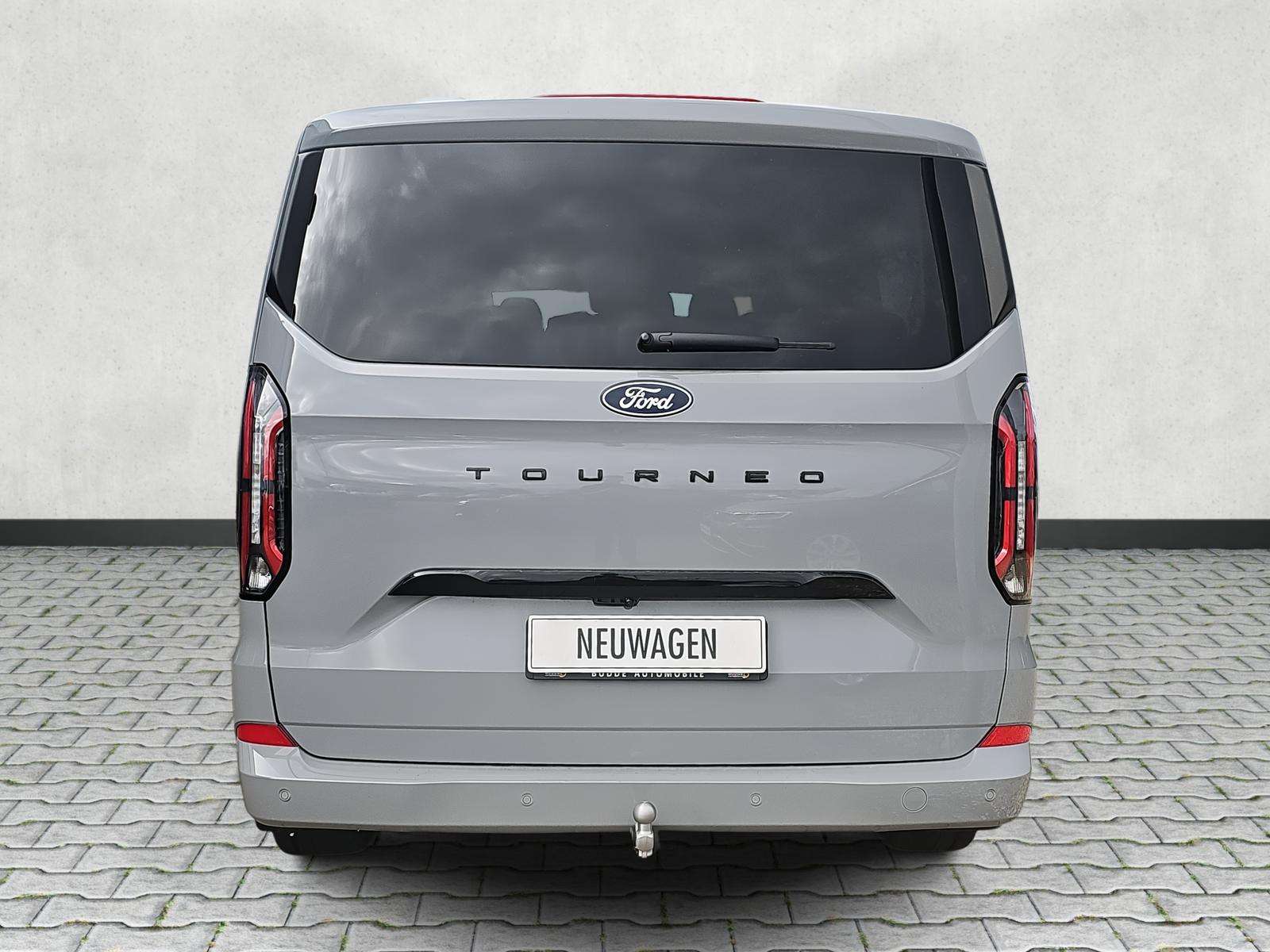 Fahrzeugbild eines Ford Tourneo Custom