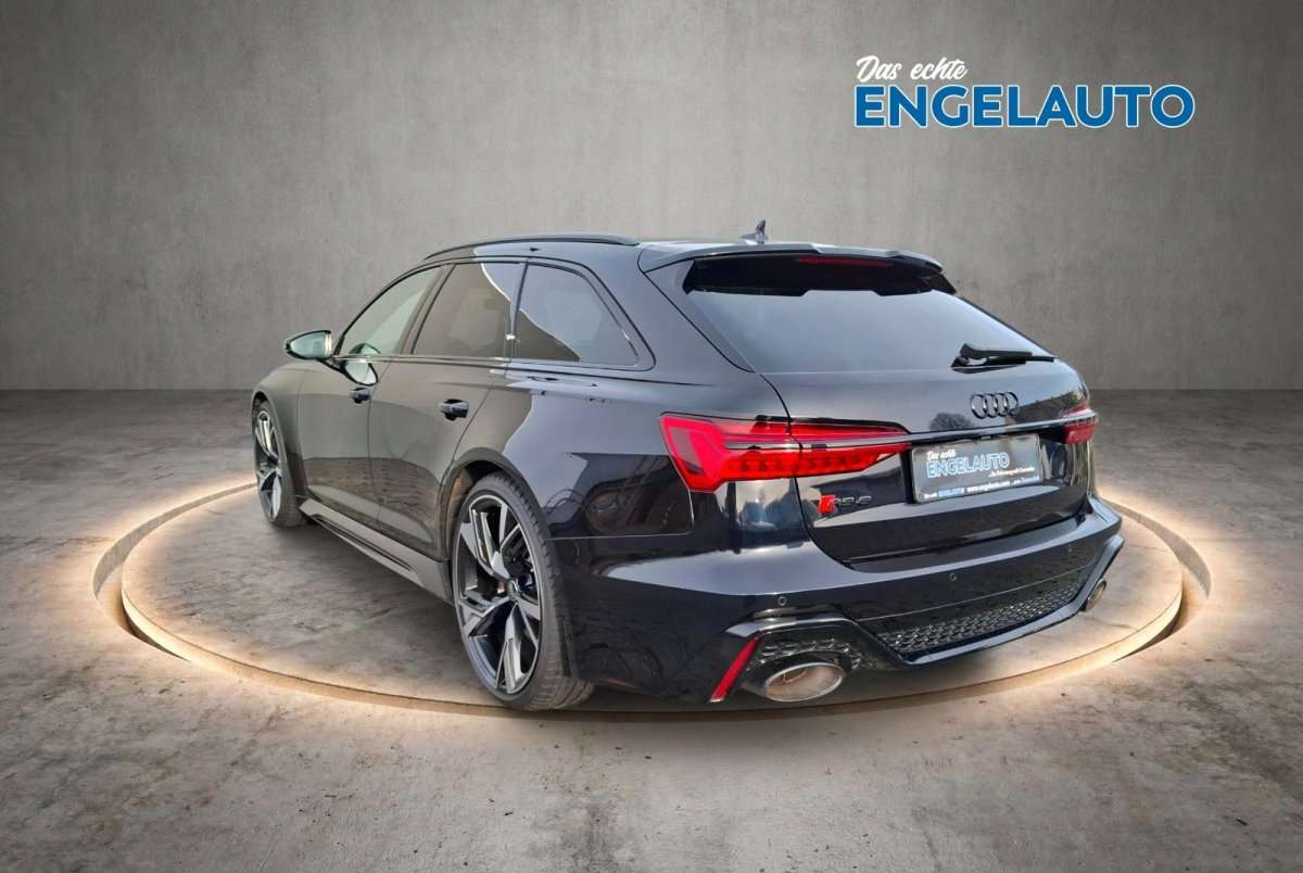 Fahrzeugbild eines Audi RS6