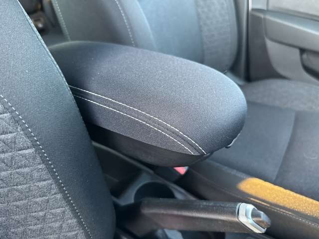 Fahrzeugbild eines Renault Clio