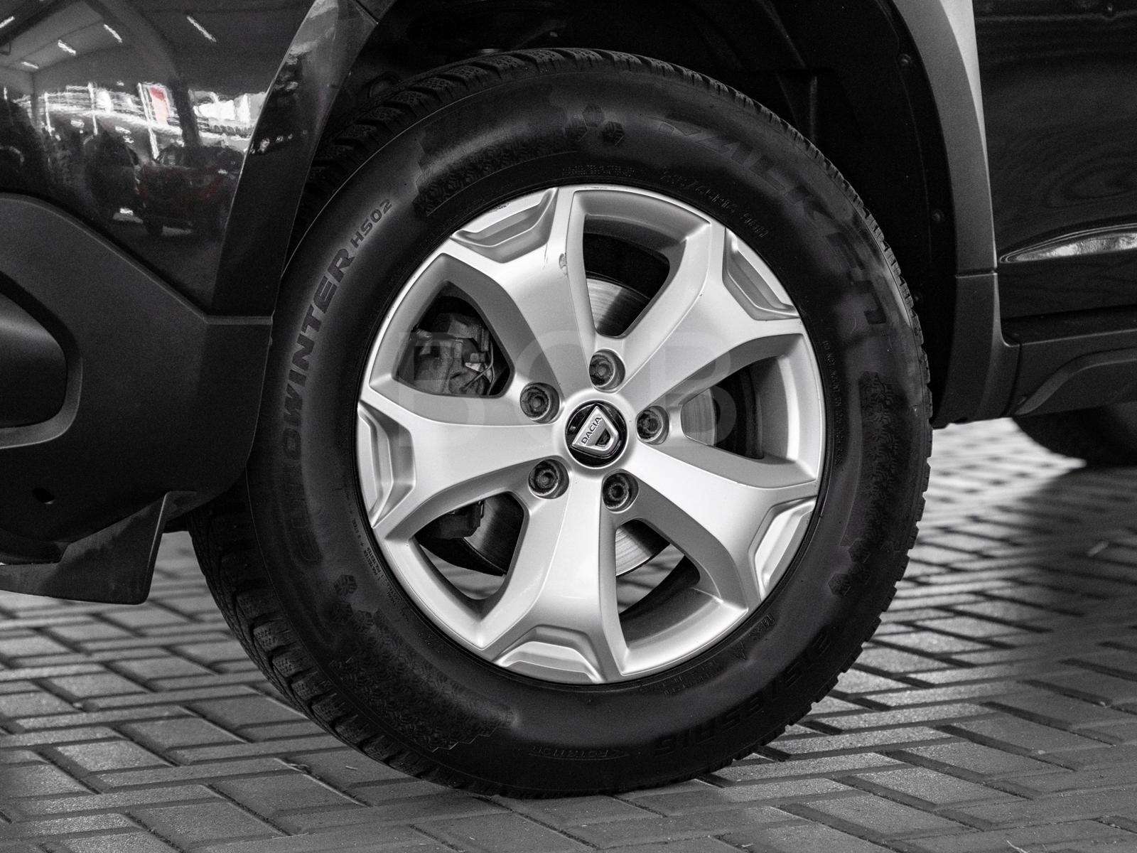 Fahrzeugbild eines Dacia Duster