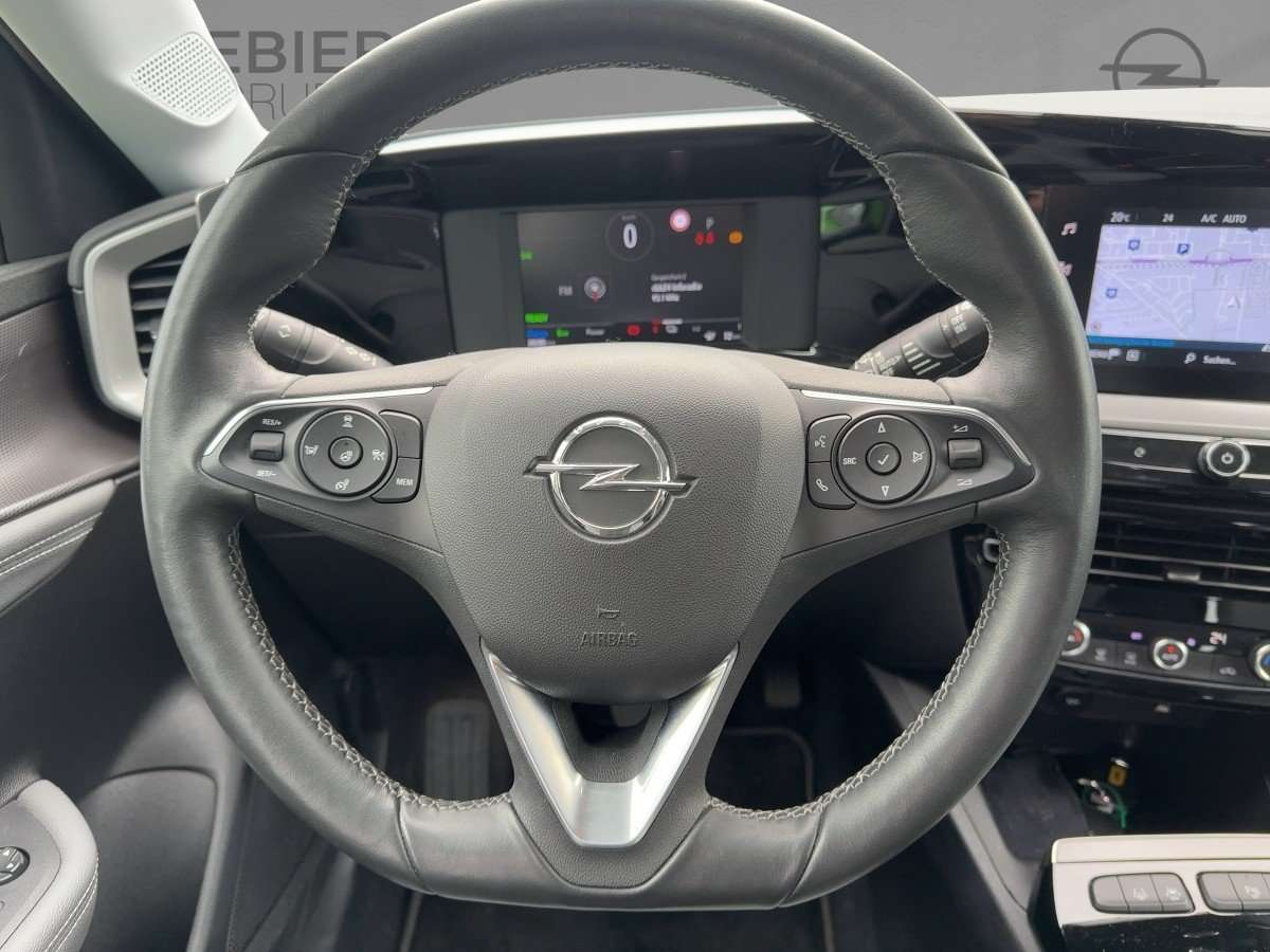Fahrzeugbild eines Opel Mokka Electric