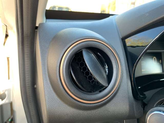 Fahrzeugbild eines Dacia Spring